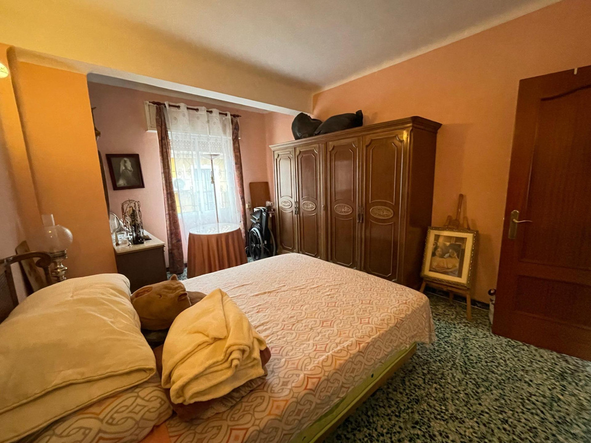 3 Bed Apartment for sale in Málaga Costa Del Sol, Málaga, Spain