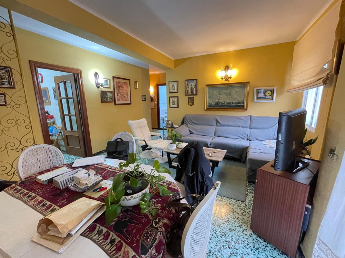 3 Bed Apartment for sale in Málaga Costa Del Sol, Málaga, Spain