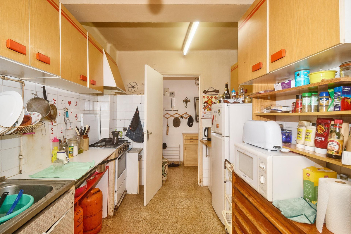 3 Bed Apartment for sale in Fuengirola Costa Del Sol, Málaga, Spain
