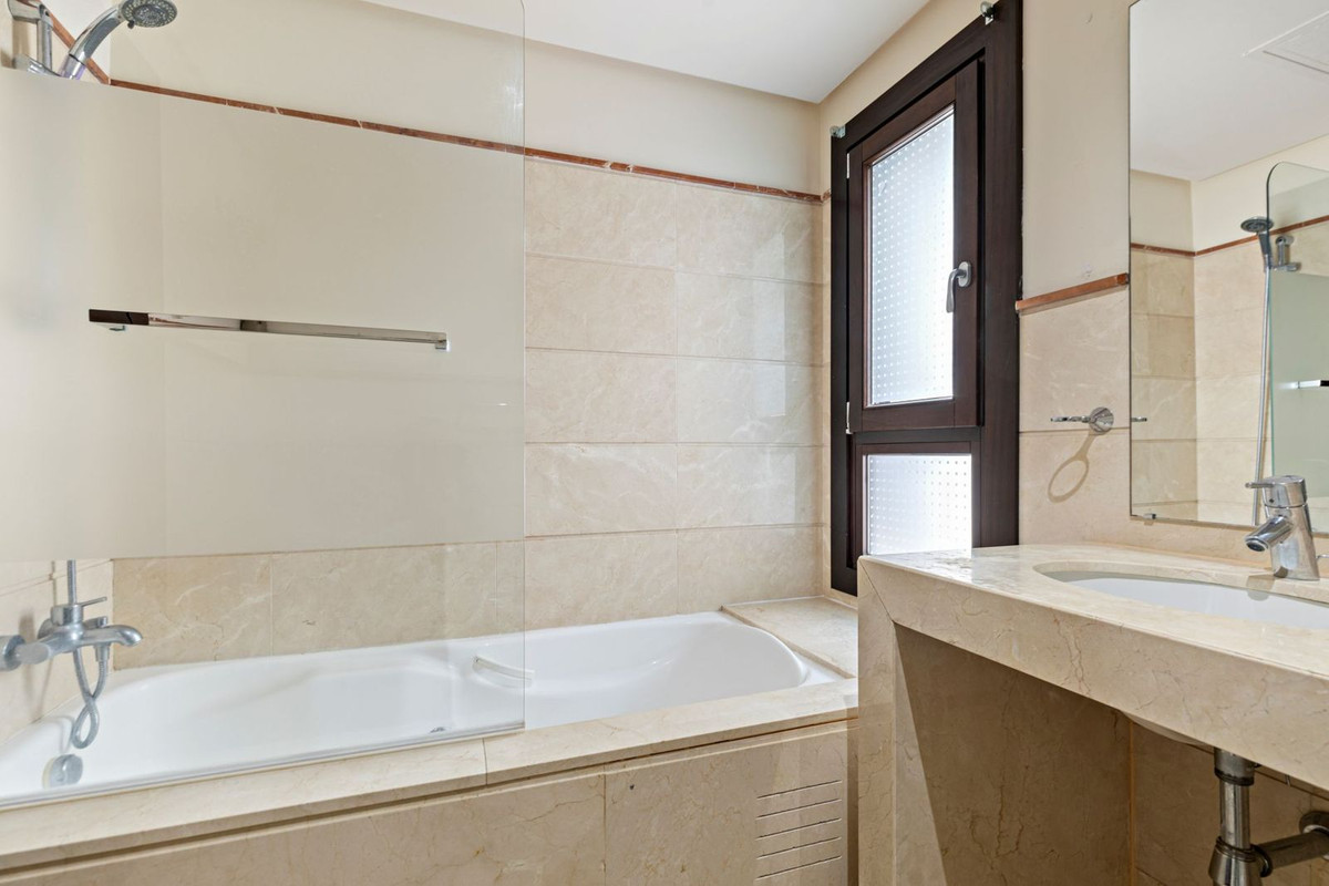 Se vende Adosada de 4 dormitorios en Costa Del Sol, Málaga, España