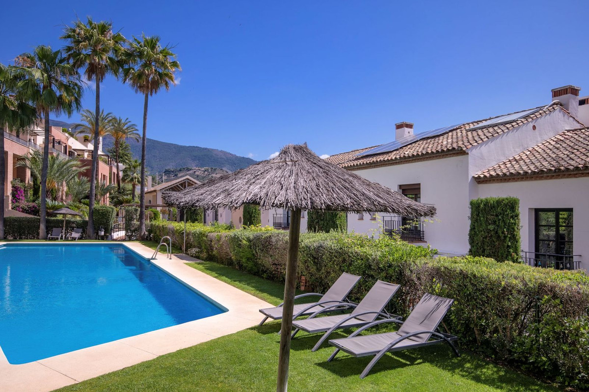 Se vende Adosada de 4 dormitorios en Costa Del Sol, Málaga, España