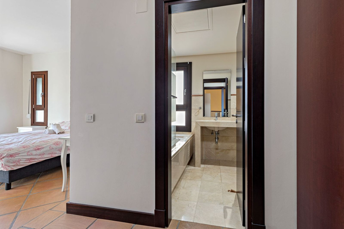 Se vende Adosada de 4 dormitorios en Costa Del Sol, Málaga, España