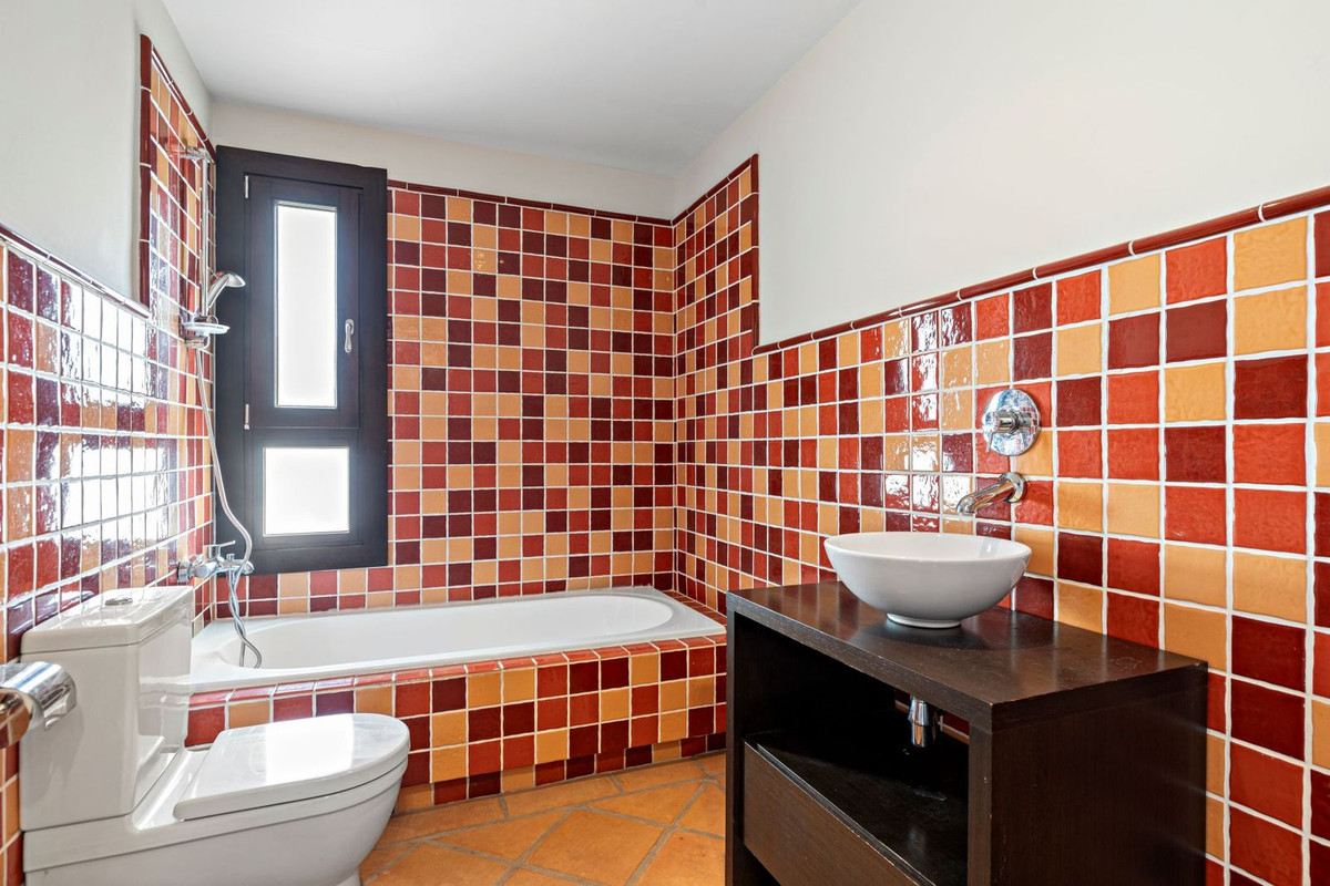 Se vende Adosada de 4 dormitorios en Costa Del Sol, Málaga, España