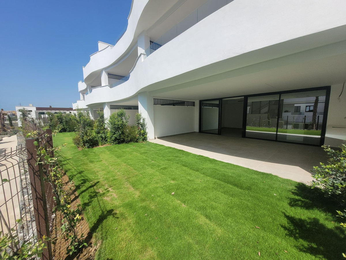 2 Bed Apartment for sale in Bel Air Costa Del Sol, Málaga, Spain