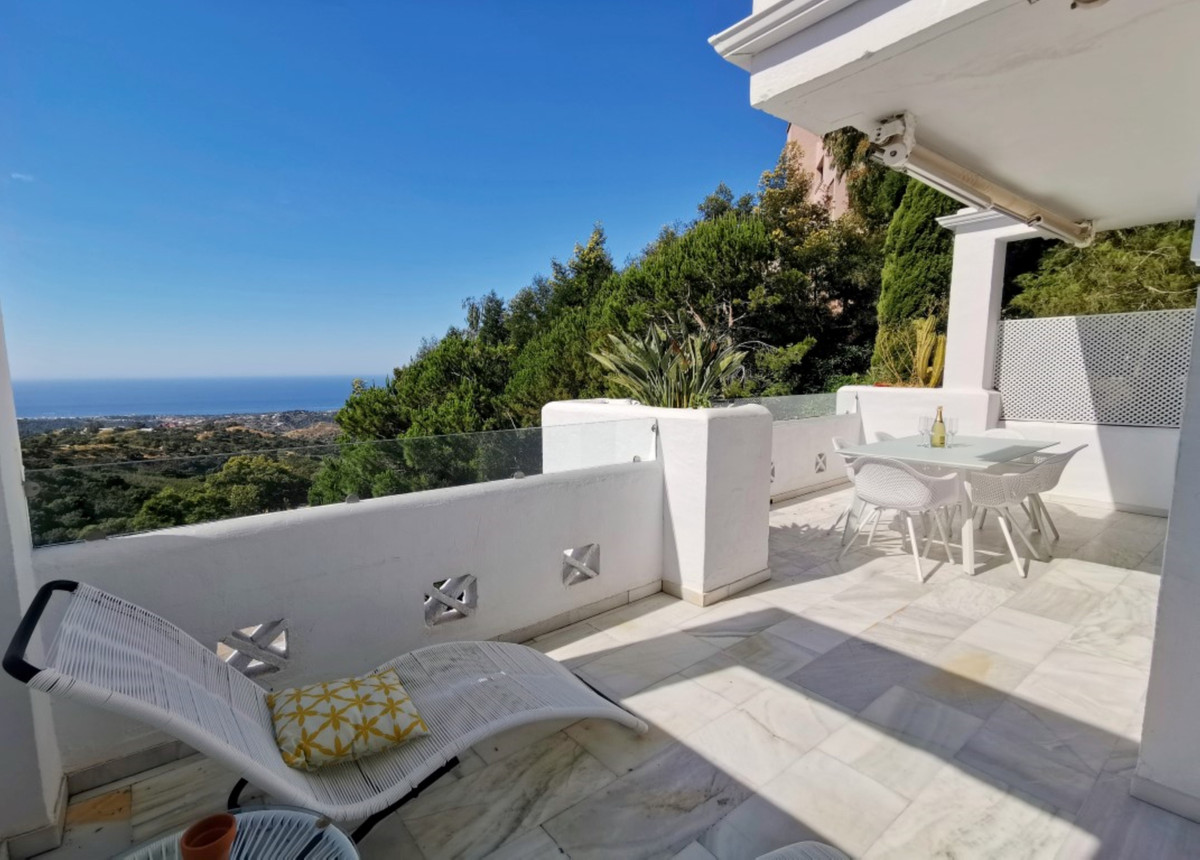 Se vende Apartamento Planta Media de 3 dormitorios en Costa Del Sol, Málaga, España