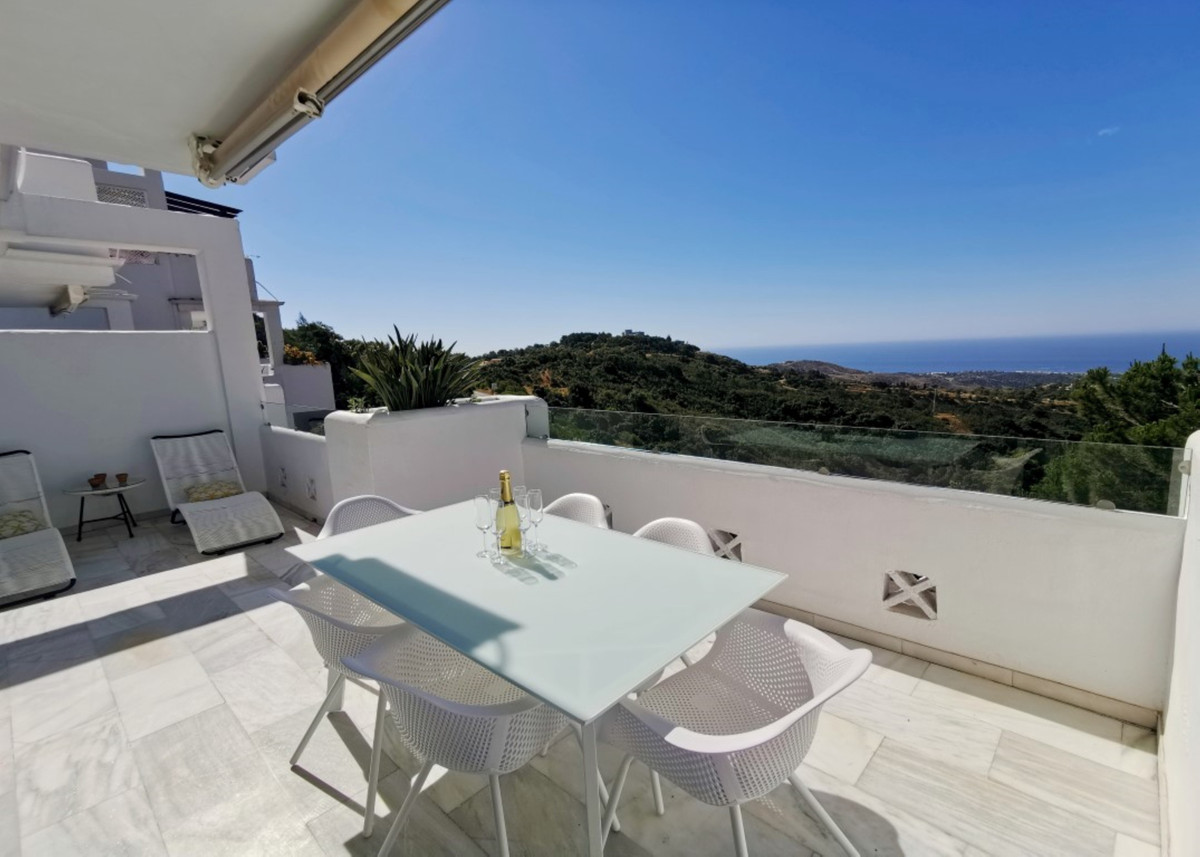 Se vende Apartamento Planta Media de 3 dormitorios en Costa Del Sol, Málaga, España
