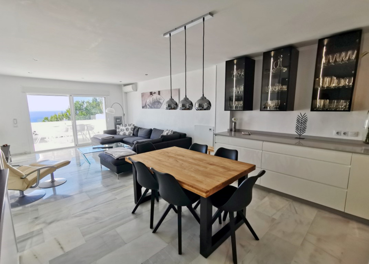 Se vende Apartamento Planta Media de 3 dormitorios en Costa Del Sol, Málaga, España