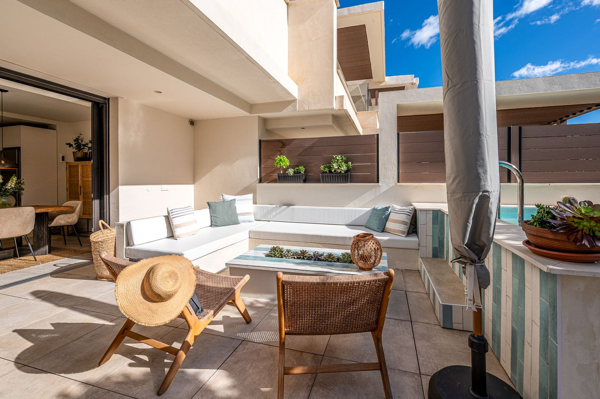 4 Bed Townhouse for sale in La Cala De Mijas Costa Del Sol, Málaga, Spain
