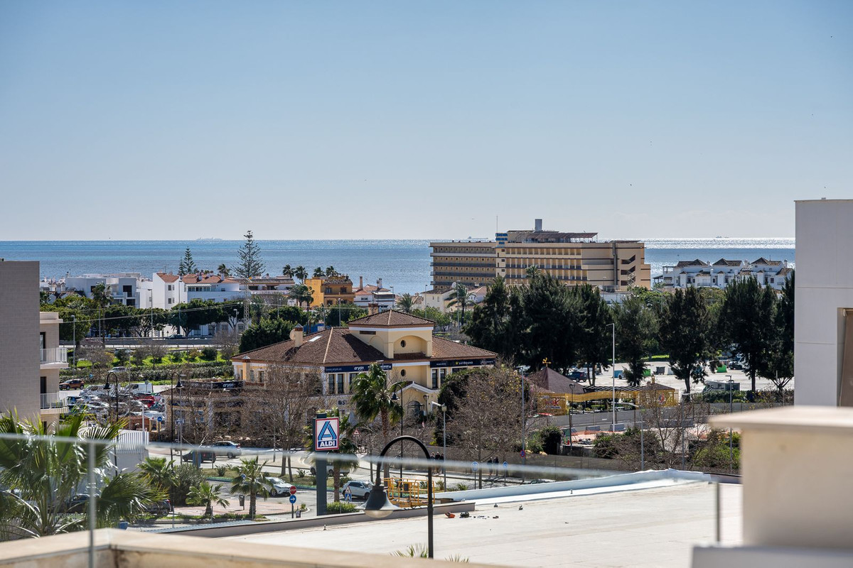 4 Bed Townhouse for sale in La Cala De Mijas Costa Del Sol, Málaga, Spain