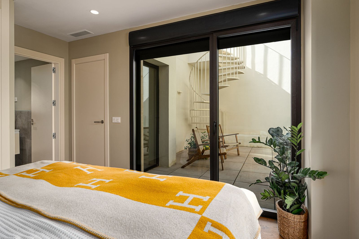 4 Bed Townhouse for sale in La Cala De Mijas Costa Del Sol, Málaga, Spain