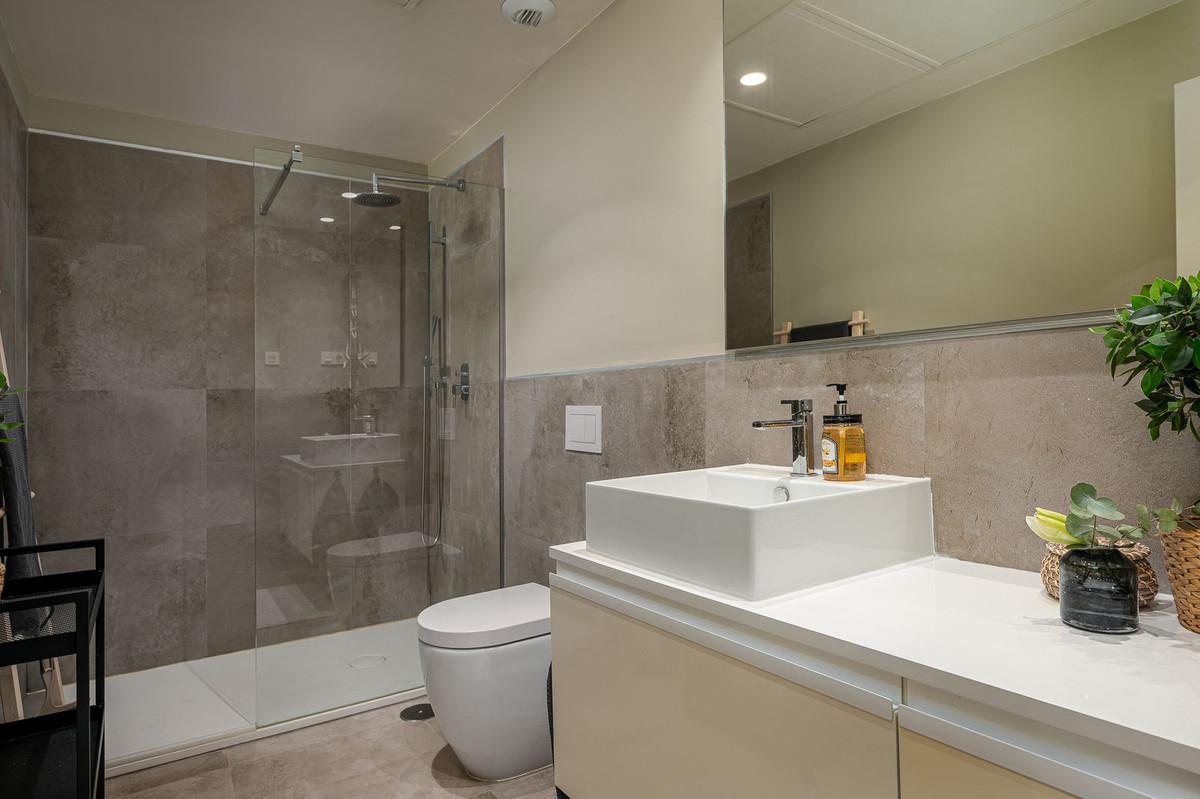 4 Bed Townhouse for sale in La Cala De Mijas Costa Del Sol, Málaga, Spain