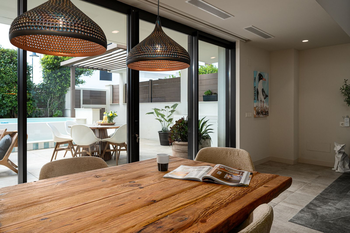 4 Bed Townhouse for sale in La Cala De Mijas Costa Del Sol, Málaga, Spain