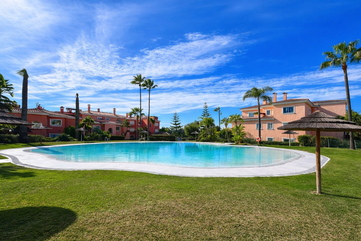 Se vende Ático de 2 dormitorios en Costa Del Sol, Málaga, España