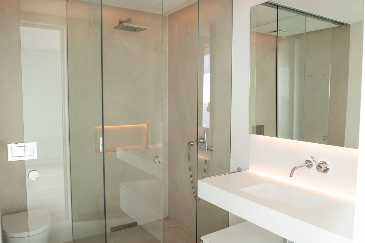 3 Bed Apartment for sale in Ojén Costa Del Sol, Málaga, Spain