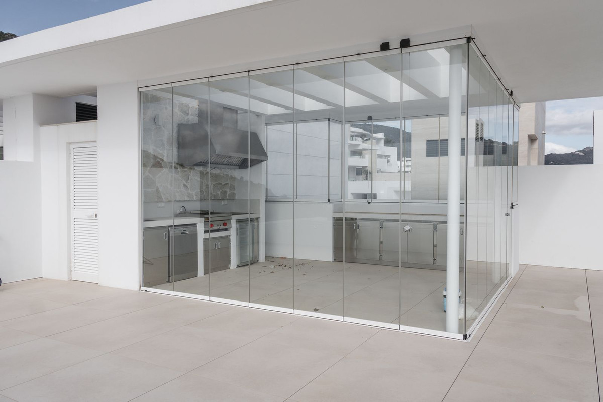 3 Bed Apartment for sale in Ojén Costa Del Sol, Málaga, Spain