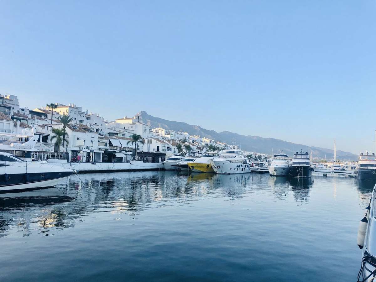 Se vende Apartamento Planta Media de 1 dormitorios en Costa Del Sol, Málaga, España