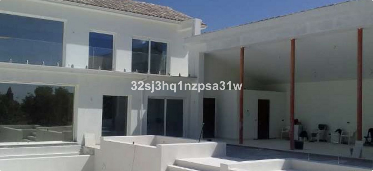 Se vende Villa - Chalet de 6 dormitorios en Costa Del Sol, Málaga, España