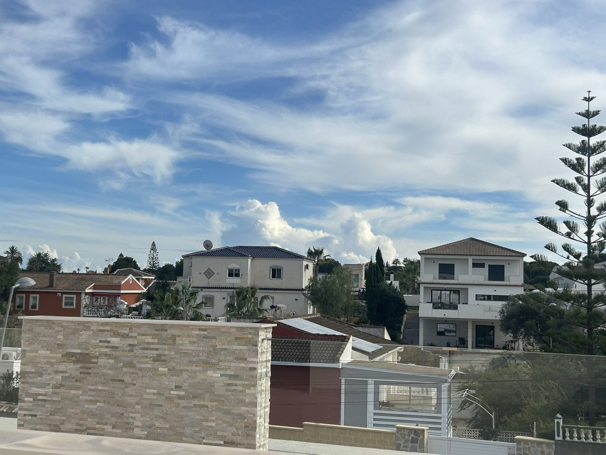 5 Bed Townhouse for sale in Los Balcones Costa Blanca, Alicante, Spain