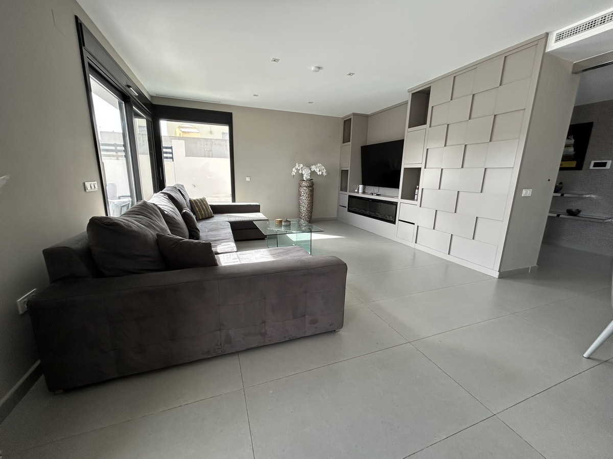 5 Bed Townhouse for sale in Los Balcones Costa Blanca, Alicante, Spain