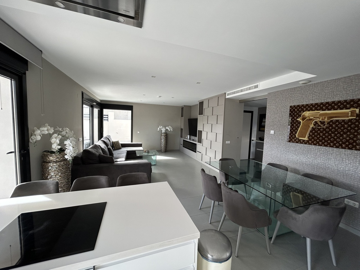 5 Bed Townhouse for sale in Los Balcones Costa Blanca, Alicante, Spain
