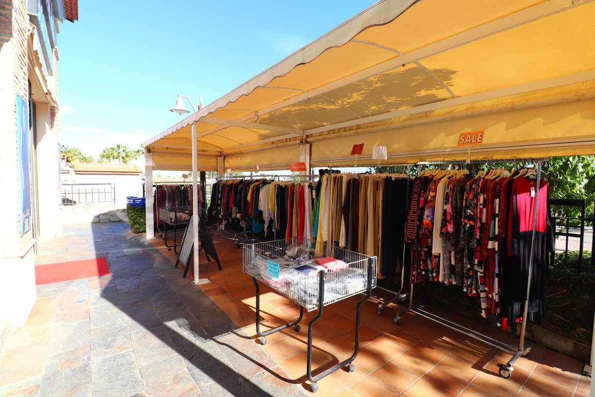 Se vende Local comercial  en Costa Blanca, Alicante, España