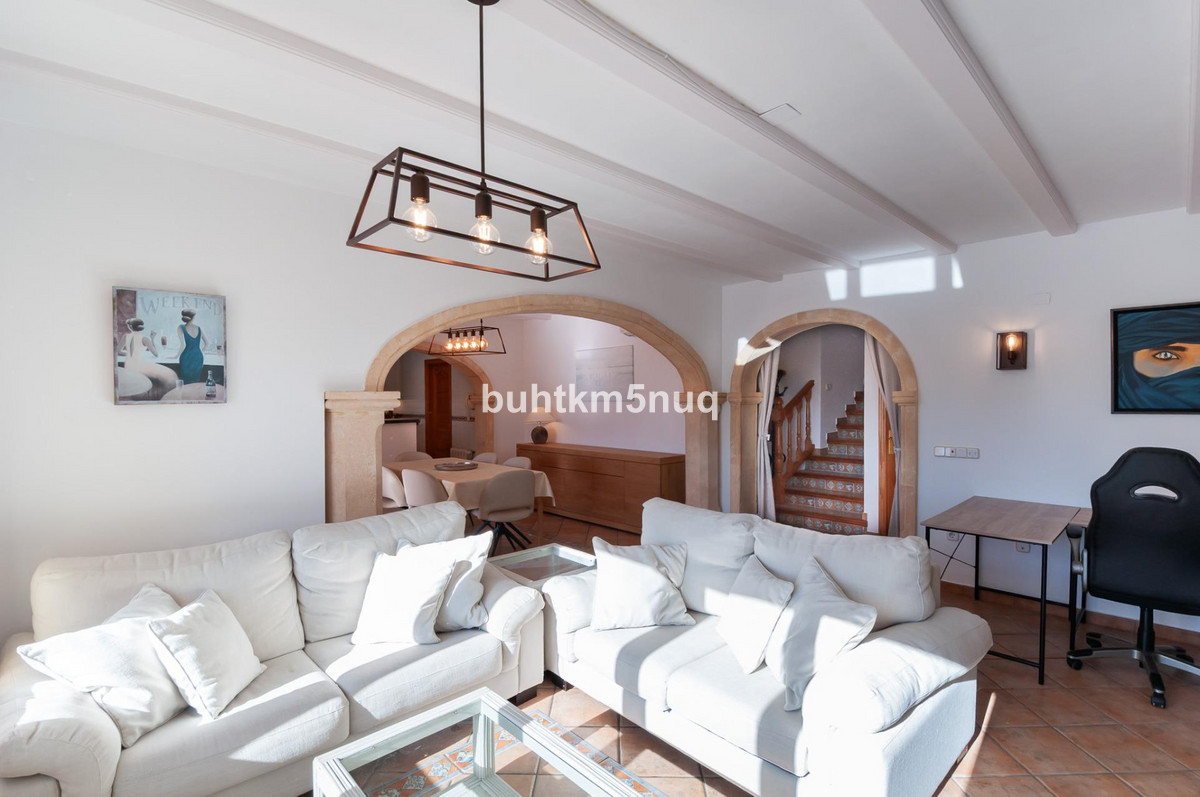 4 Bed Townhouse for sale in Calpe Costa Blanca, Alicante, Spain