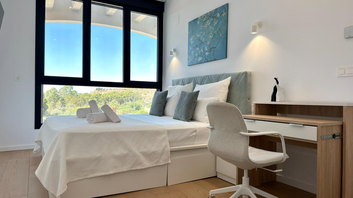 Se vende Apartamento Planta Media de 2 dormitorios en Costa Blanca, Alicante, España