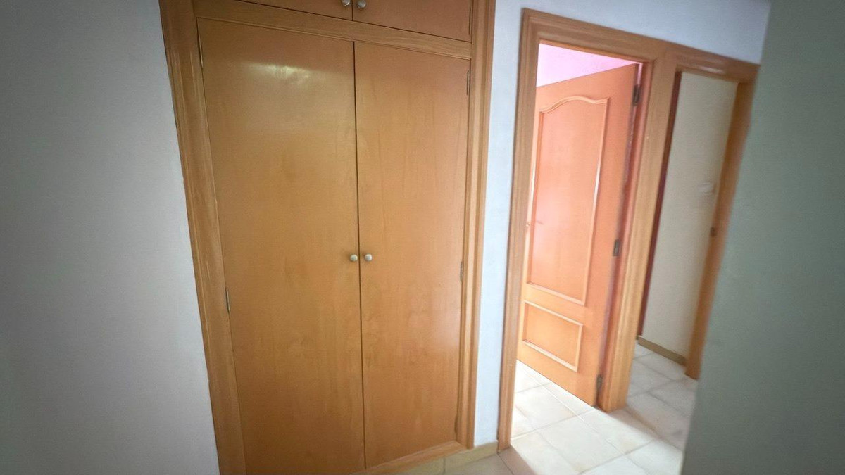 Se vende Apartamento Planta Media de 3 dormitorios en Costa Blanca, Alicante, España