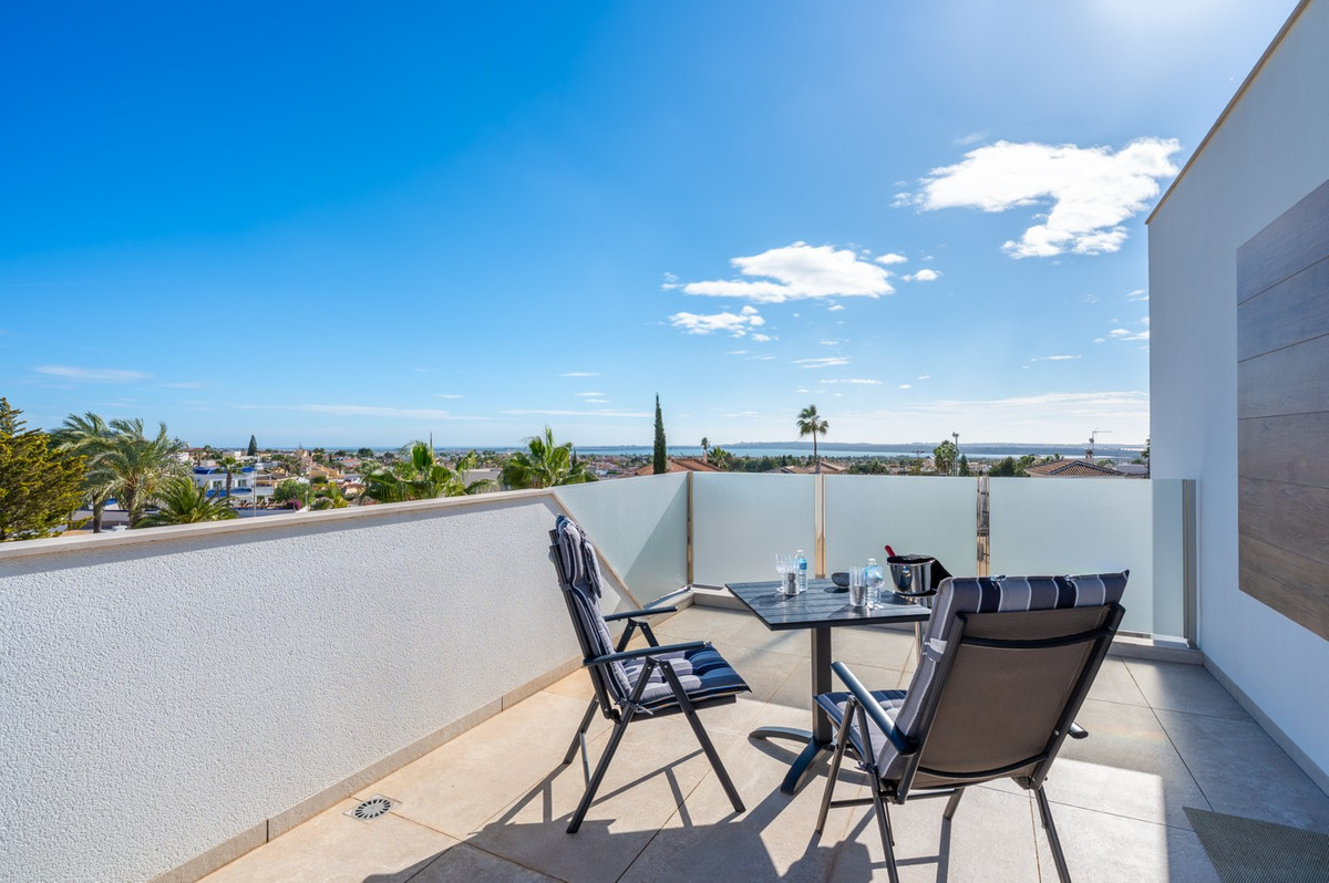 4 Bed Townhouse for sale in Ciudad Quesada Costa Blanca, Alicante, Spain