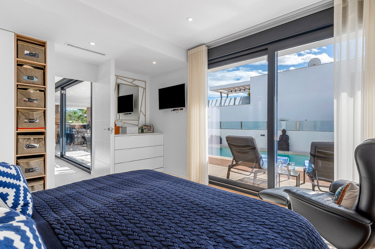 4 Bed Townhouse for sale in Ciudad Quesada Costa Blanca, Alicante, Spain