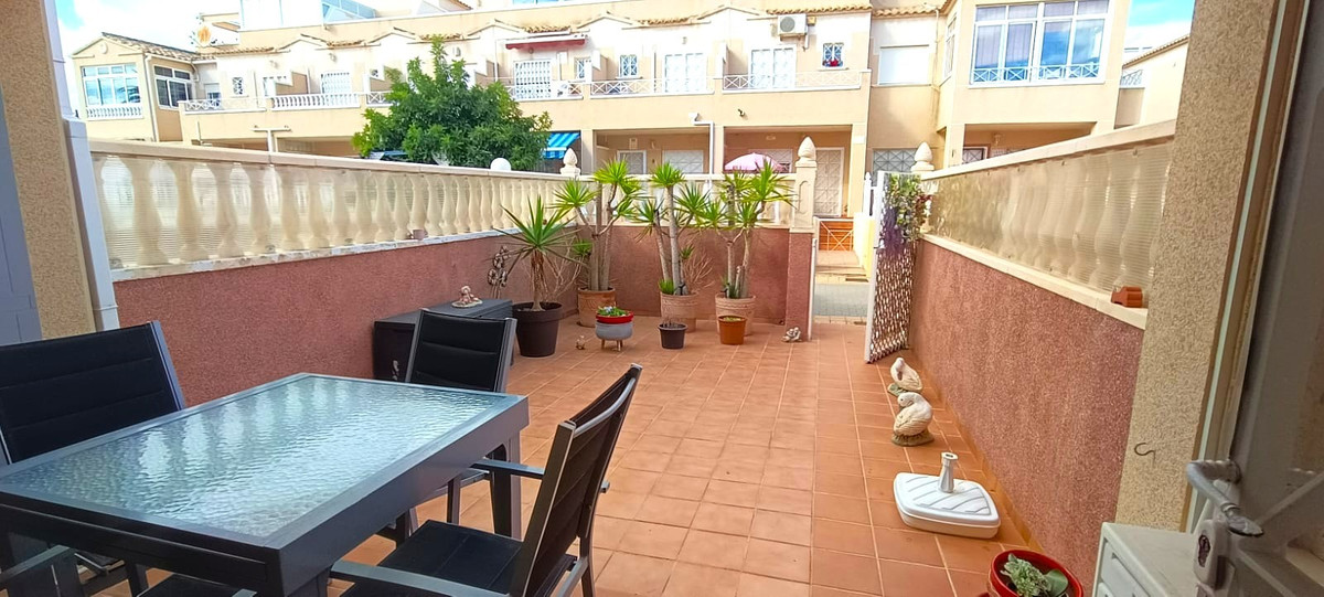 Se vende Adosada de 2 dormitorios en Costa Blanca, Alicante, España