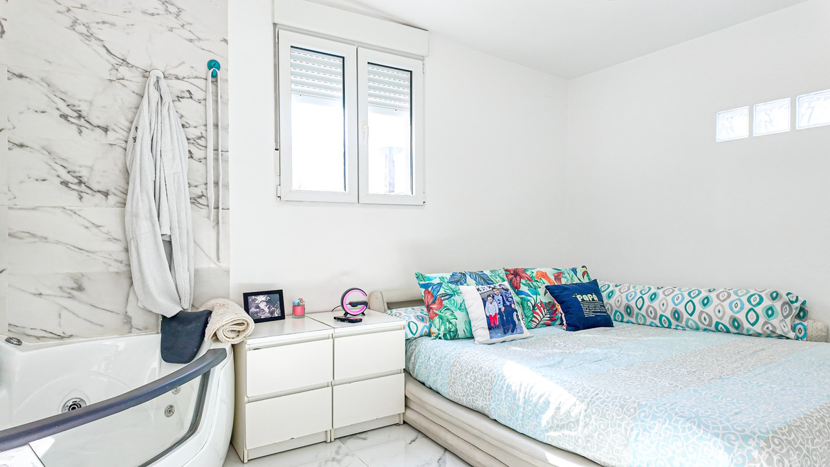 Se vende Adosada de 3 dormitorios en Costa Blanca, Alicante, España