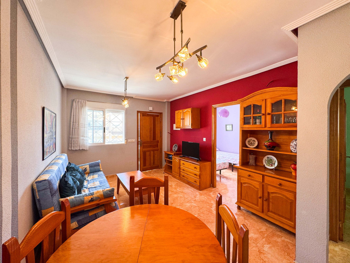 Se vende Bungalow de 2 dormitorios en Costa Blanca, Alicante, España