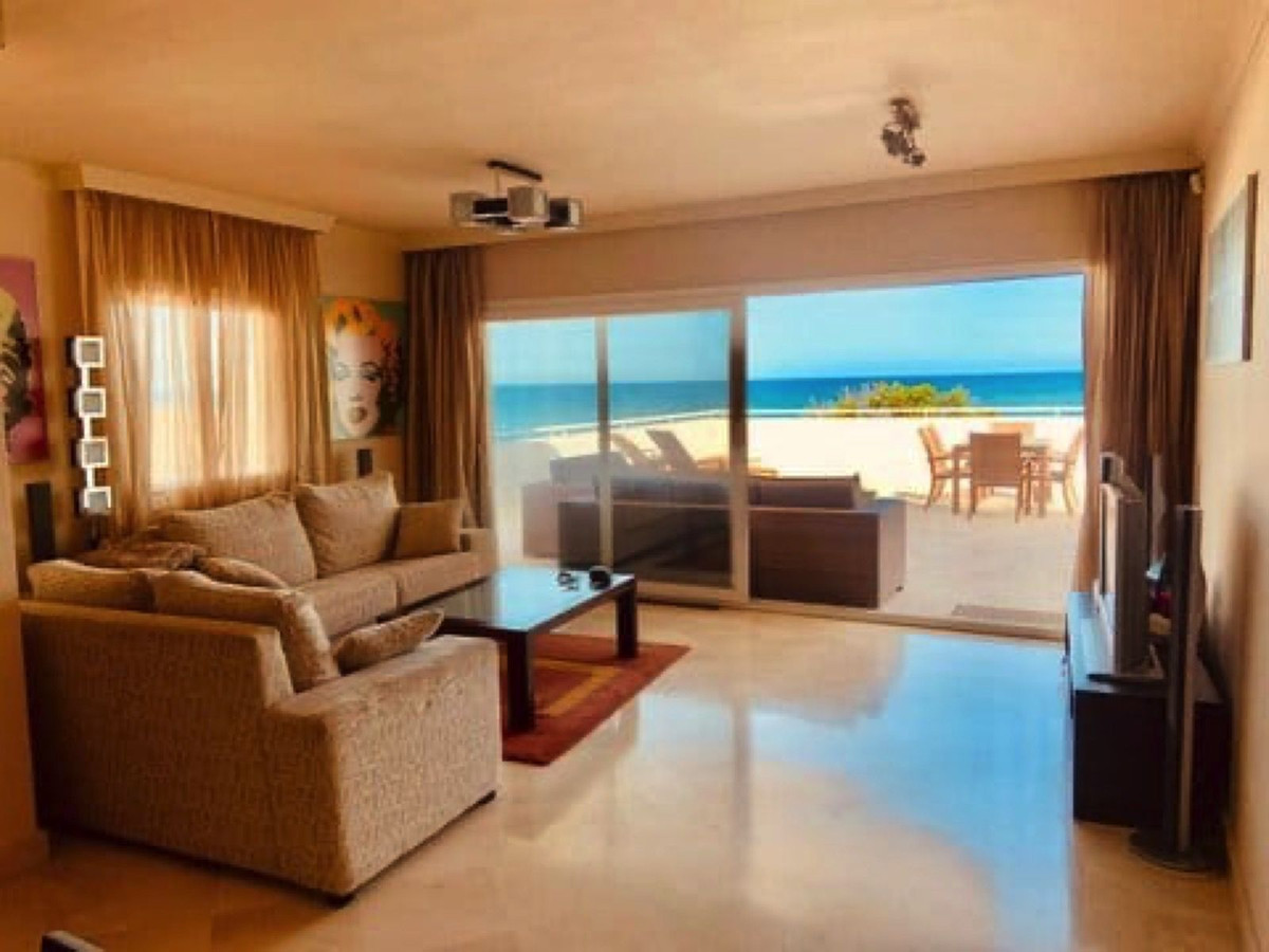2 Bed Apartment for sale in Estepona Costa Del Sol, Málaga, Spain