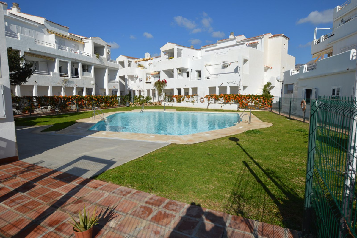 2 Bed Apartment for sale in Torreblanca Costa Del Sol, Málaga, Spain
