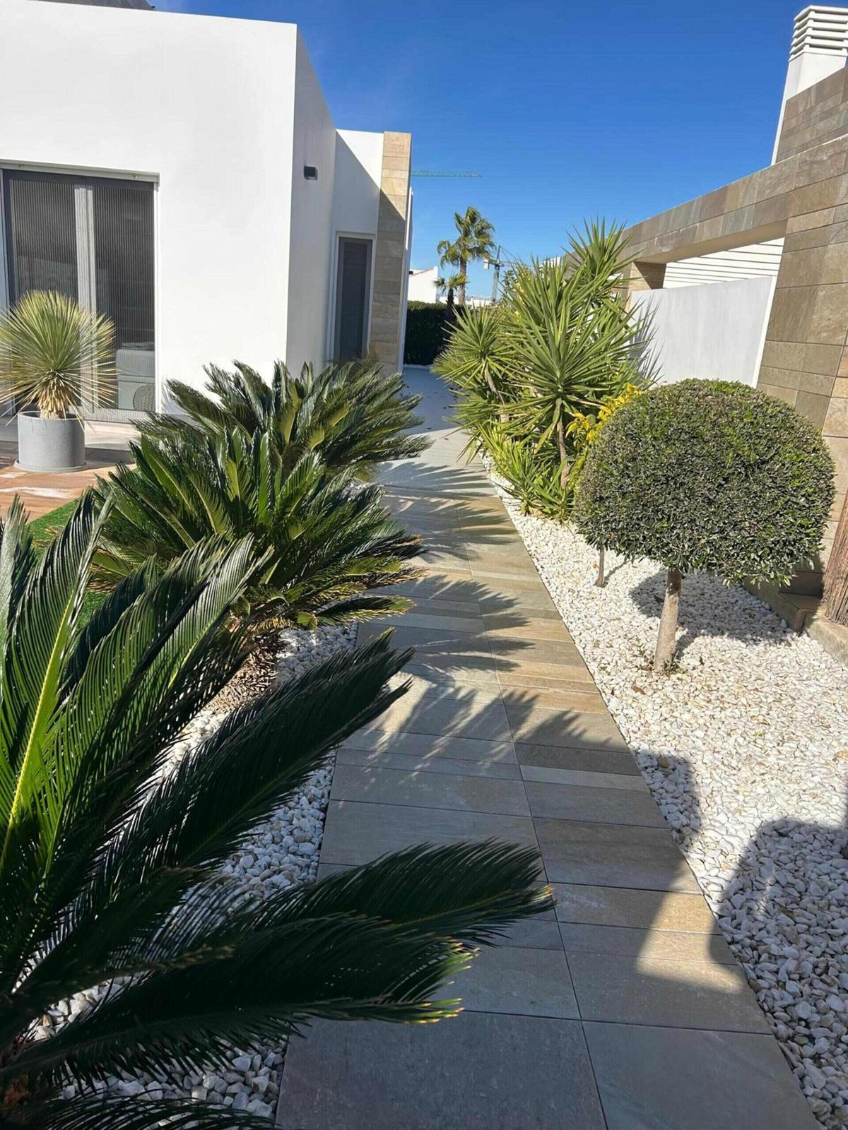 Se vende Villa - Chalet de 3 dormitorios en Costa Blanca, Alicante, España