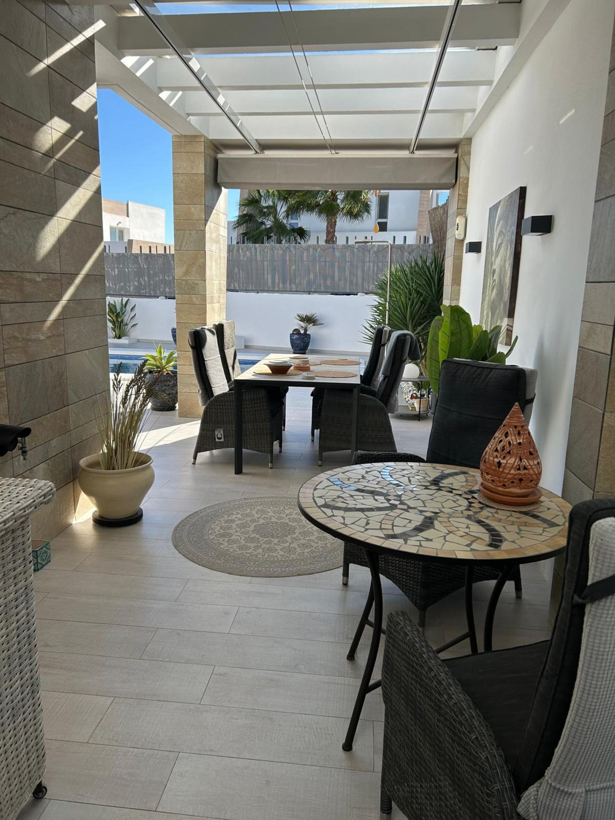 Se vende Villa - Chalet de 3 dormitorios en Costa Blanca, Alicante, España