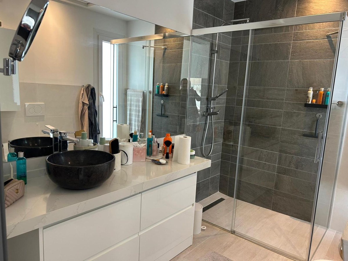 Se vende Villa - Chalet de 3 dormitorios en Costa Blanca, Alicante, España