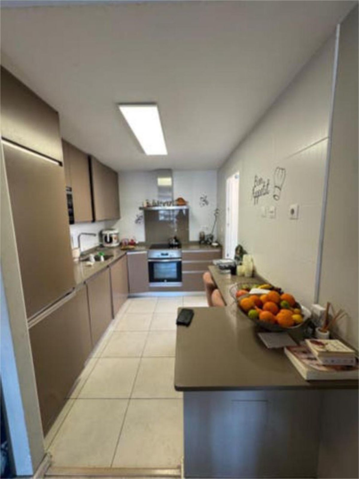 3 Bed Apartment for sale in Nueva Andalucía Costa Del Sol, Málaga, Spain