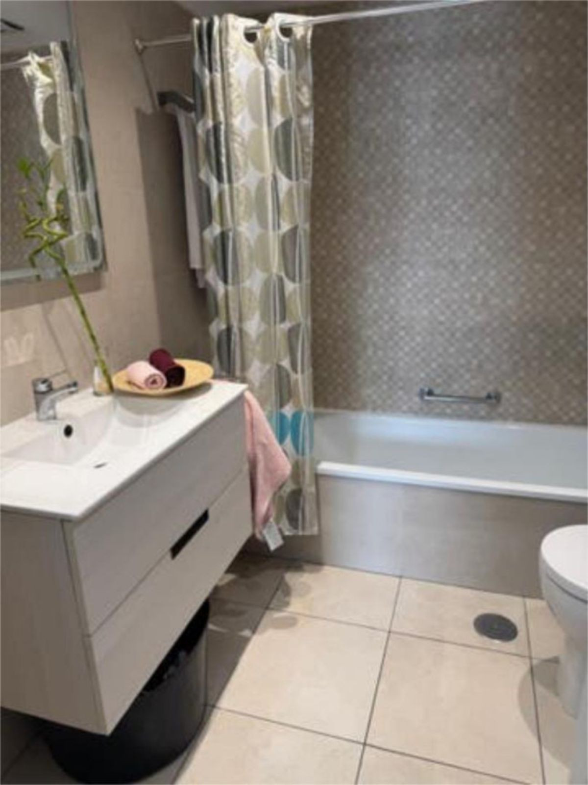 3 Bed Apartment for sale in Nueva Andalucía Costa Del Sol, Málaga, Spain