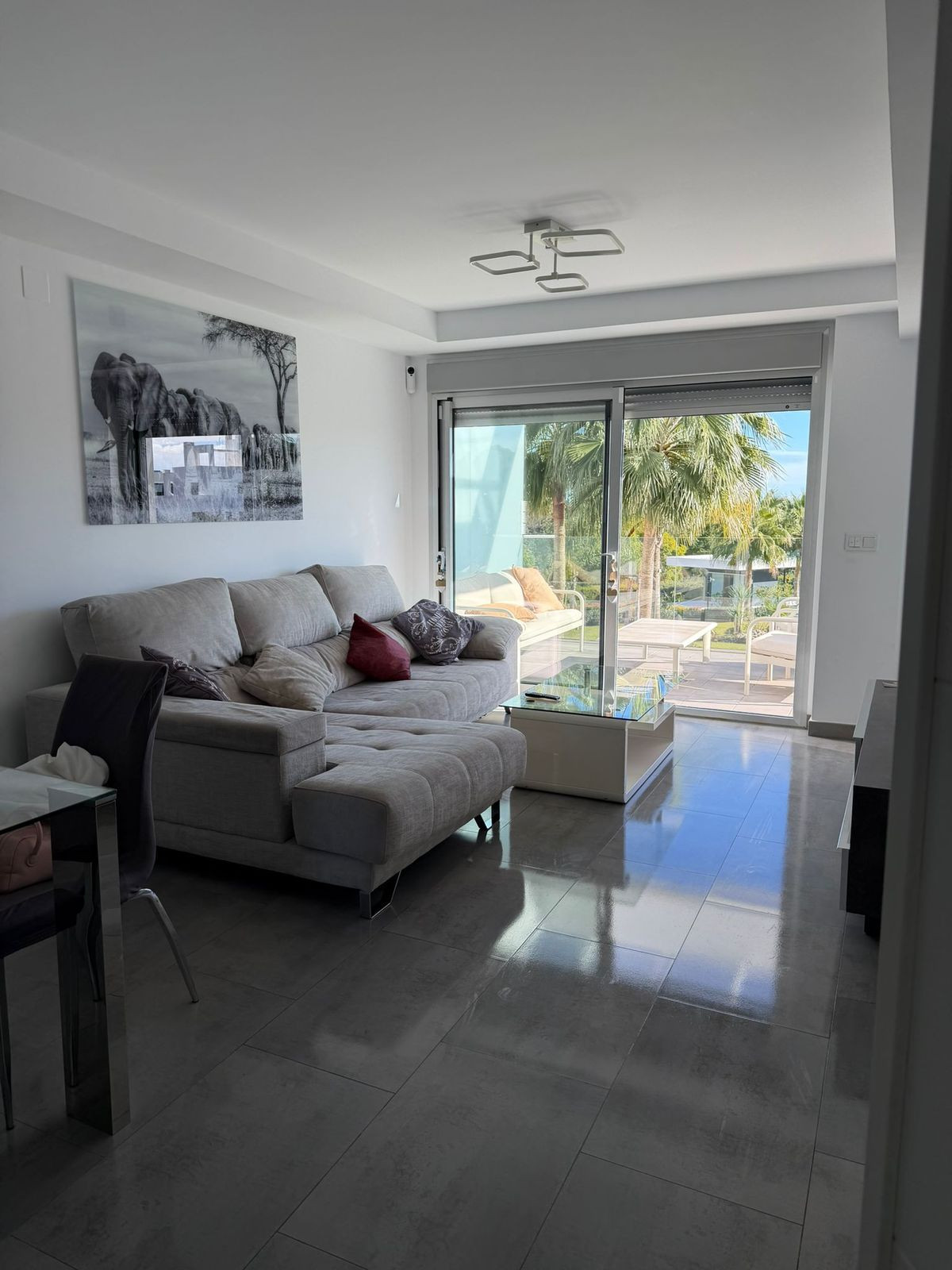 2 Bed Apartment for sale in Estepona Costa Del Sol, Málaga, Spain