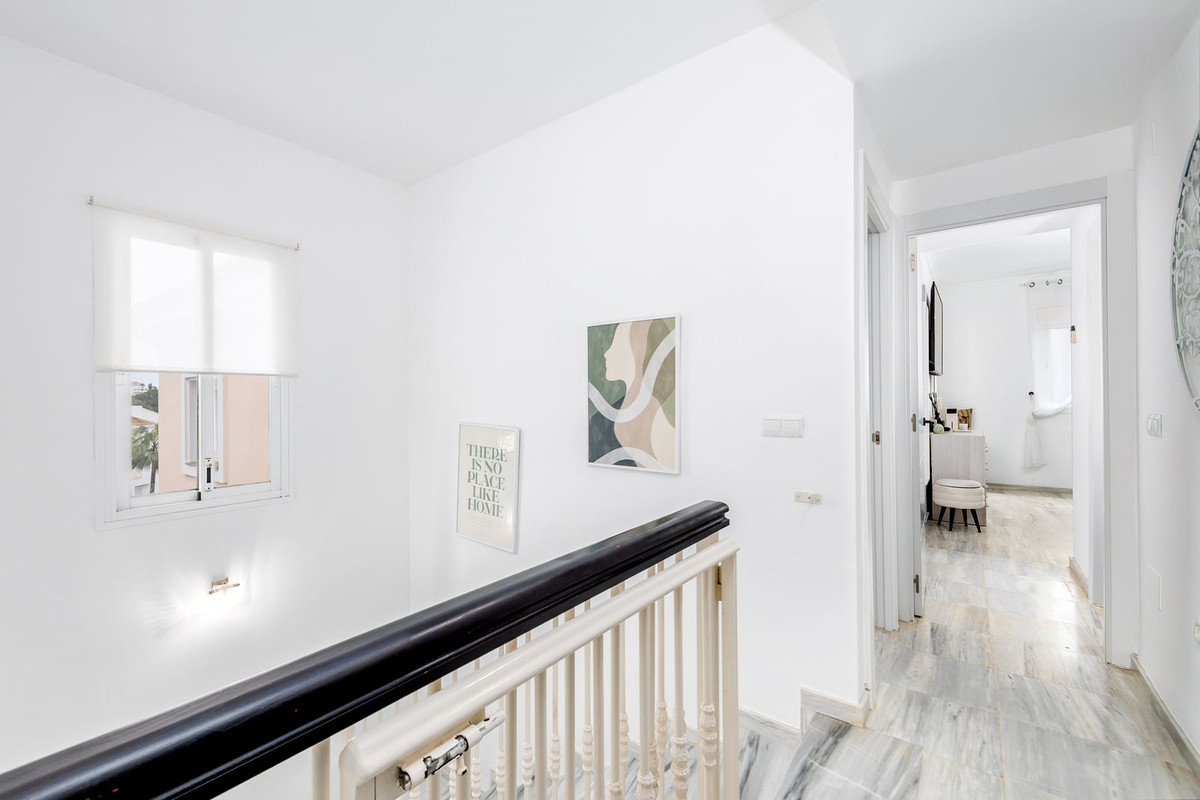3 Bed Townhouse for sale in Alhaurin Golf Costa Del Sol, Málaga, Spain
