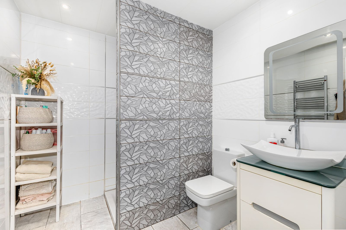 3 Bed Townhouse for sale in Alhaurin Golf Costa Del Sol, Málaga, Spain
