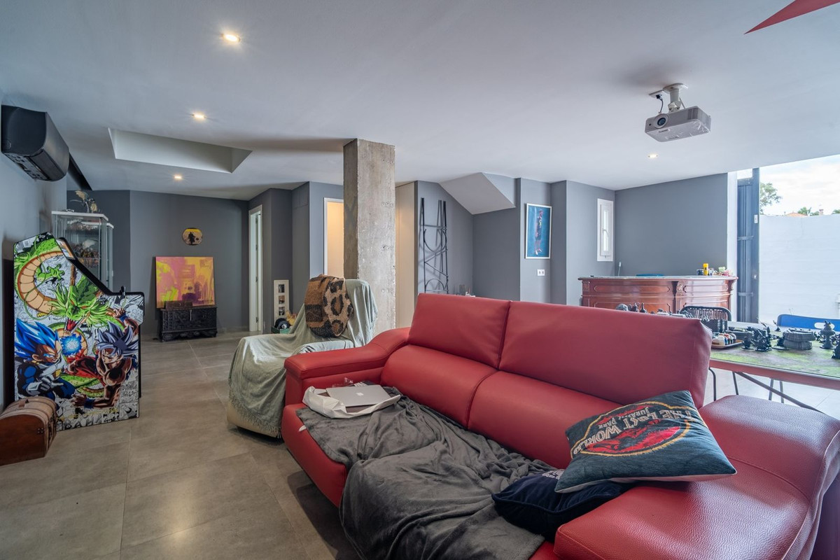 2 Bed Townhouse for sale in Málaga Este Costa Del Sol, Málaga, Spain