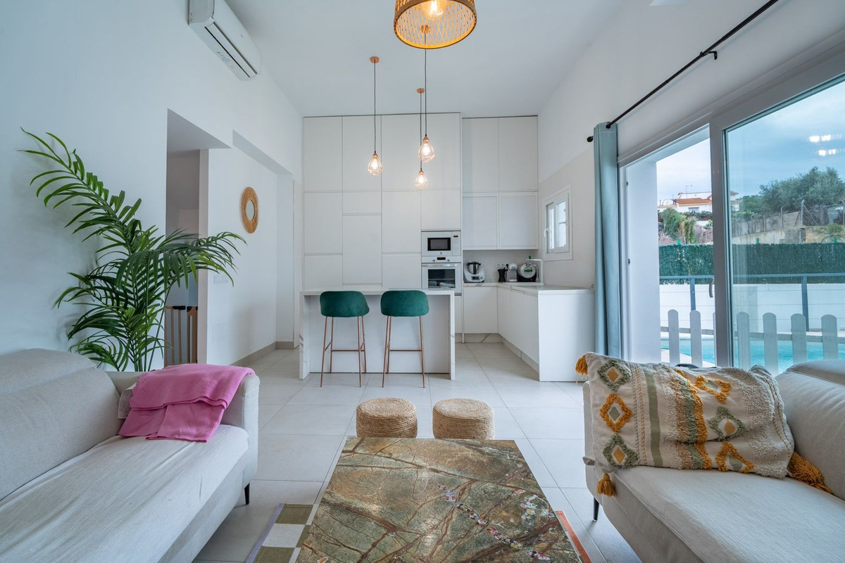 2 Bed Townhouse for sale in Málaga Este Costa Del Sol, Málaga, Spain