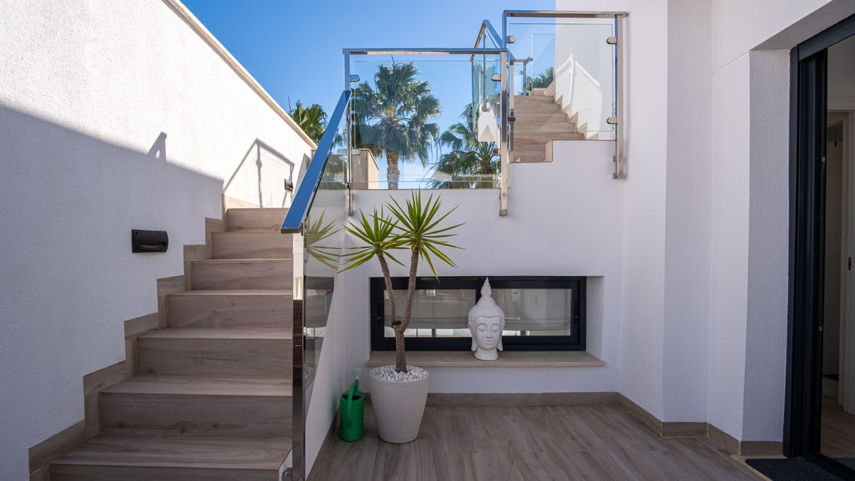 3 Bed Townhouse for sale in Lomas De Cabo Roig Costa Blanca, Alicante, Spain