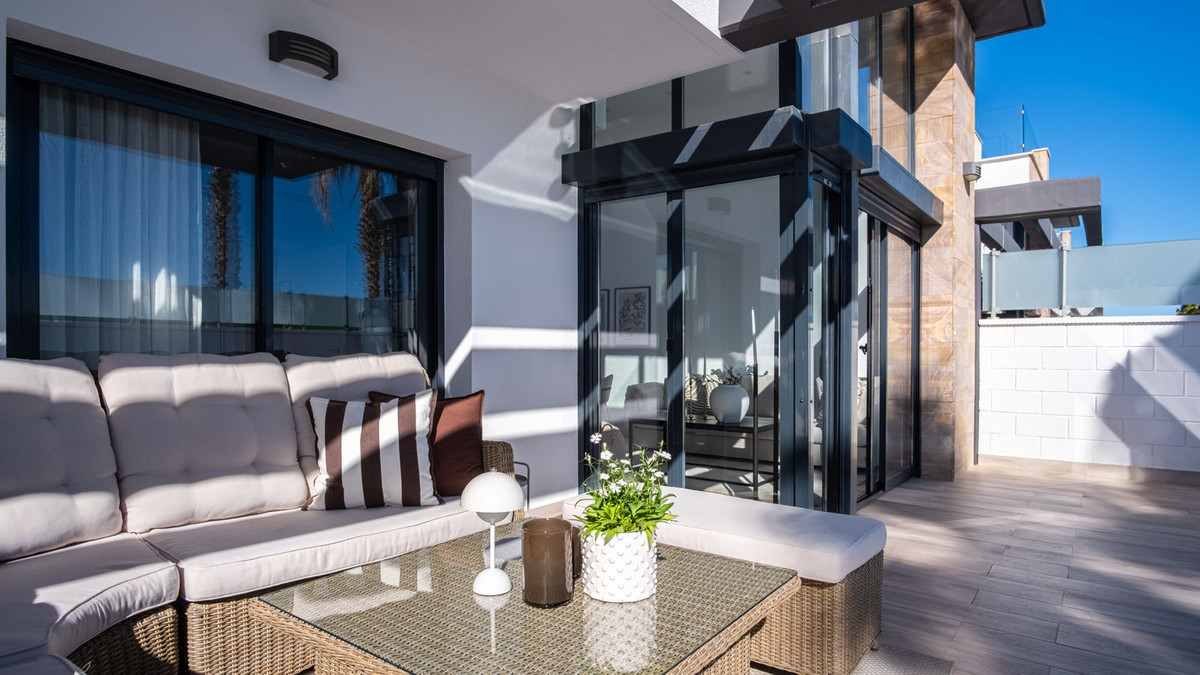 3 Bed Townhouse for sale in Lomas De Cabo Roig Costa Blanca, Alicante, Spain
