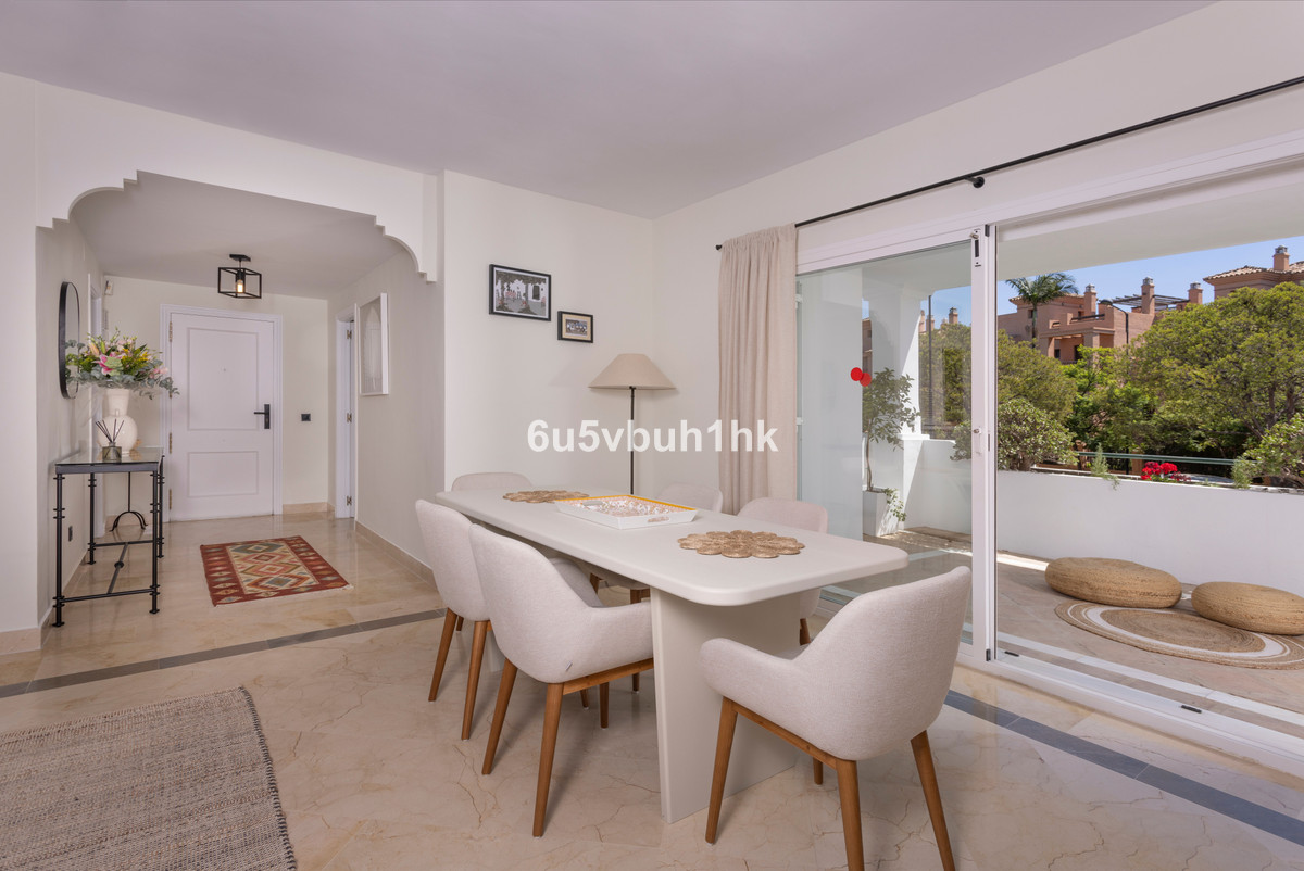 3 Bed Apartment for sale in Estepona Costa Del Sol, Málaga, Spain