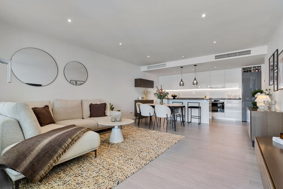 3 Bed Apartment for sale in Mijas Costa Costa Del Sol, Málaga, Spain