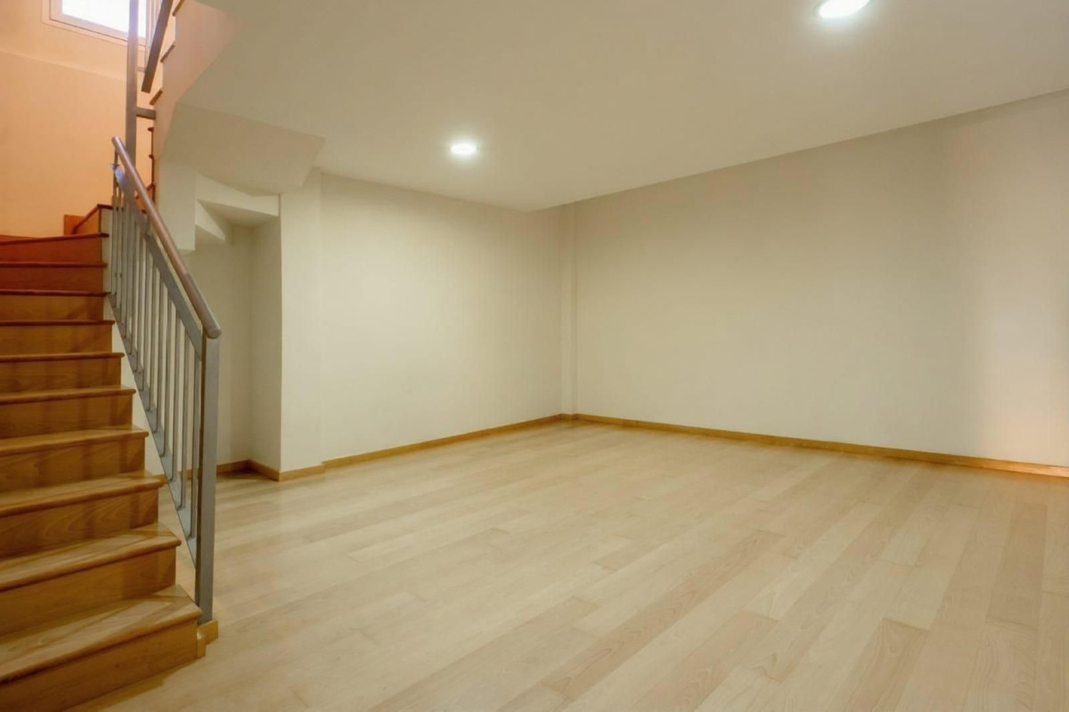 3 Bed Townhouse for sale in Fuengirola Costa Del Sol, Málaga, Spain